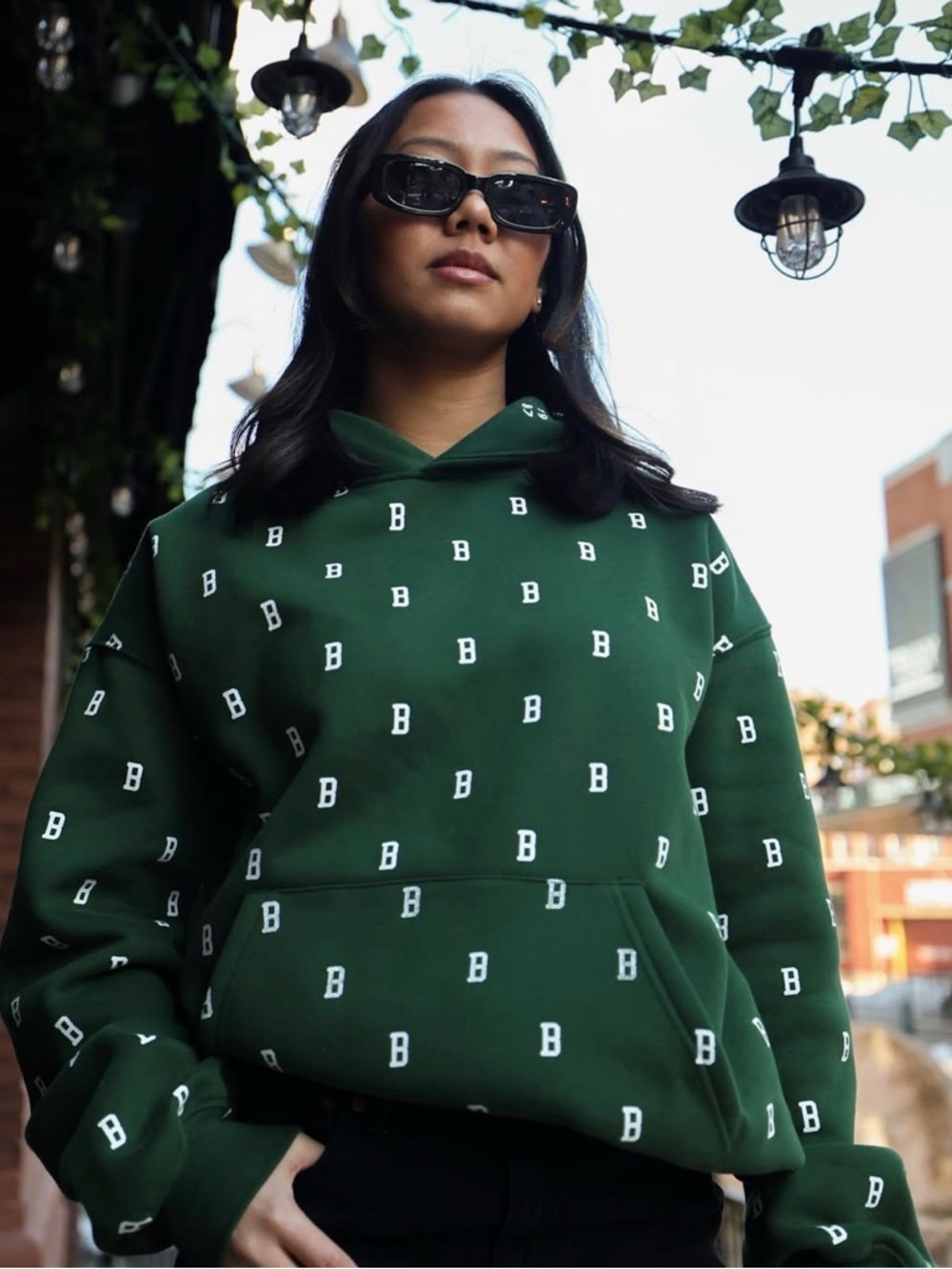 1987 Label "B" Hoodie in "Fens" Green Boston Sz Medium M
